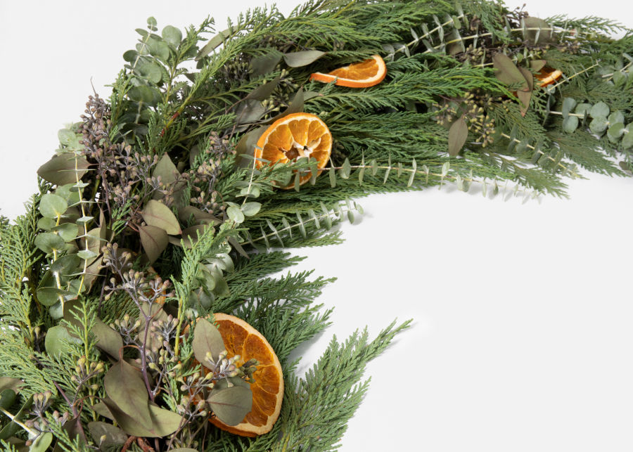 Full View of The Citrus Garland image number 1